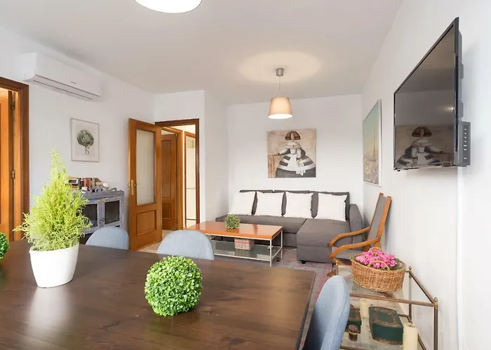 Ambb-Private Patio-Steps Away From Old Town